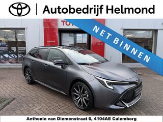 toyota-corolla-touring-sports-hybri