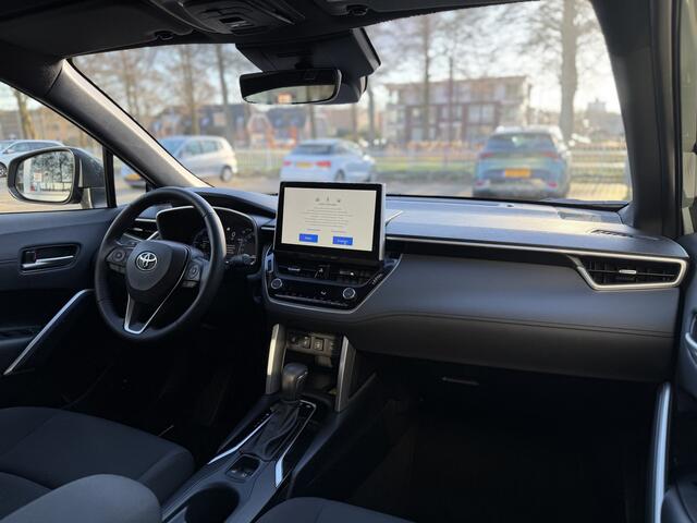 Toyota COROLLA Cross Hybrid 140 Style | GEEN AFLEVERKOSTEN | Parkeersensoren V+A, Dodehoekdetectie, Elektrische achterklep
