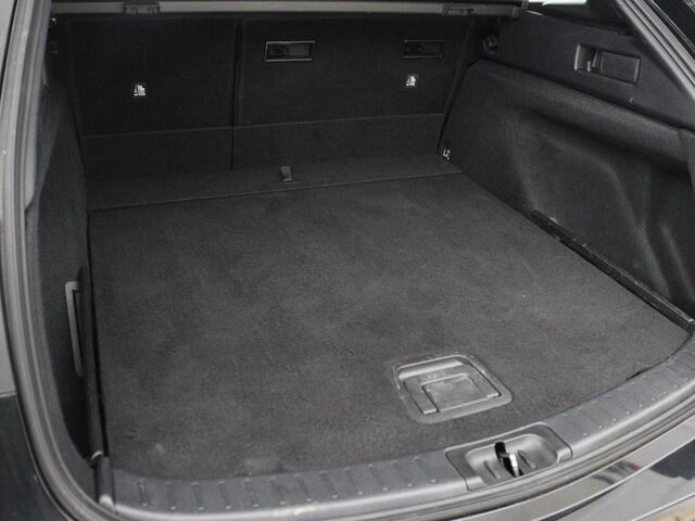 Toyota COROLLA 1.8 Hybrid Active | Carplay | Navigatie | Adaptive cruise | Camera | Full LED | DAB | Climate control | Bluetooth