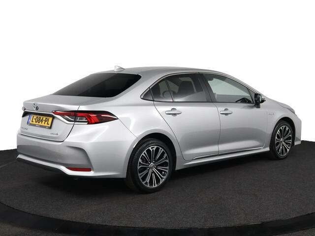 Toyota COROLLA 1.8 Hybrid Dynamic | Apple Carplay/Android Auto | Stoelverwarming | Parkeercamera |