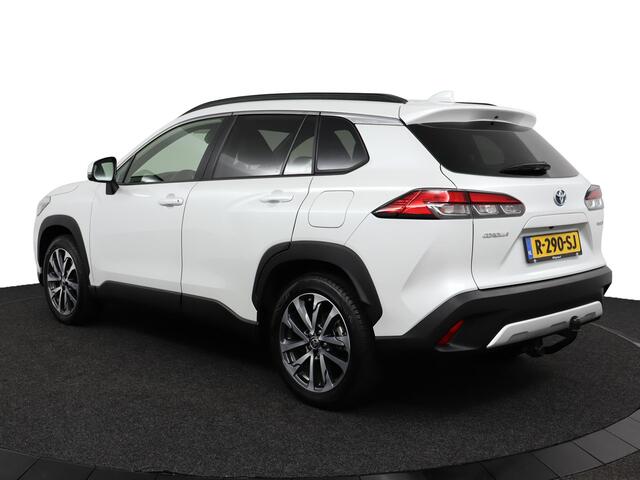 Toyota COROLLA Cross 2.0 High Power Hybrid First Edition | Stoelverwarming | Navigatie | Trekhaak | Parkeersensoren |