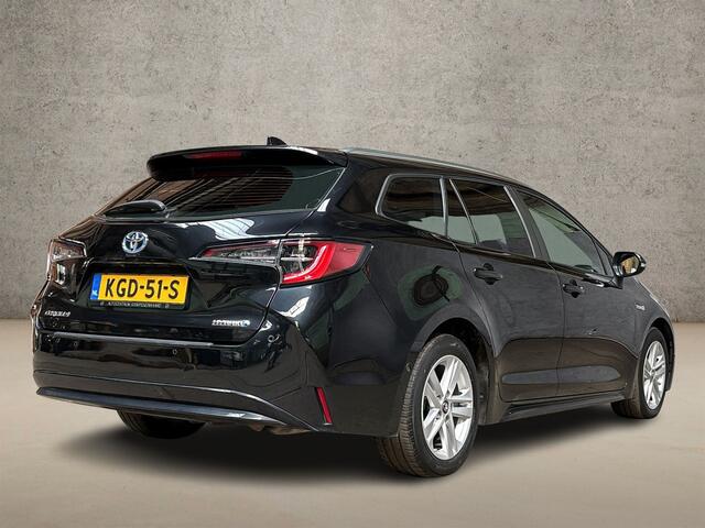 Toyota COROLLA 1.8 Hybrid Sport Automaat (NAVIGATIE, LEDER, VIRTUAL COCKPIT, CAMERA, SPORTSTOELEN, GETINT GLAS, ADAPTIVE CRUISE, NIEUWE APK, NIEUWSTAAT)