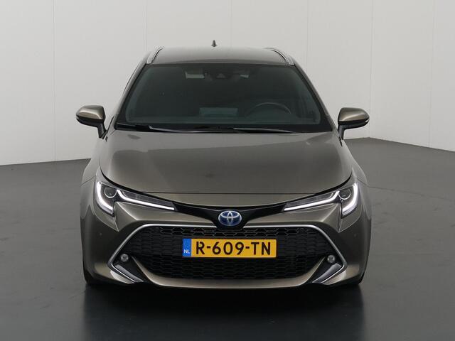 Toyota COROLLA Touring Sports 1.8 Hybrid Executive | HUD | Navigatie | Camera | DAB | Stoelverwarming | Adaptieve Cruise Control | Ele. kofferdeksel | JBL Audio |