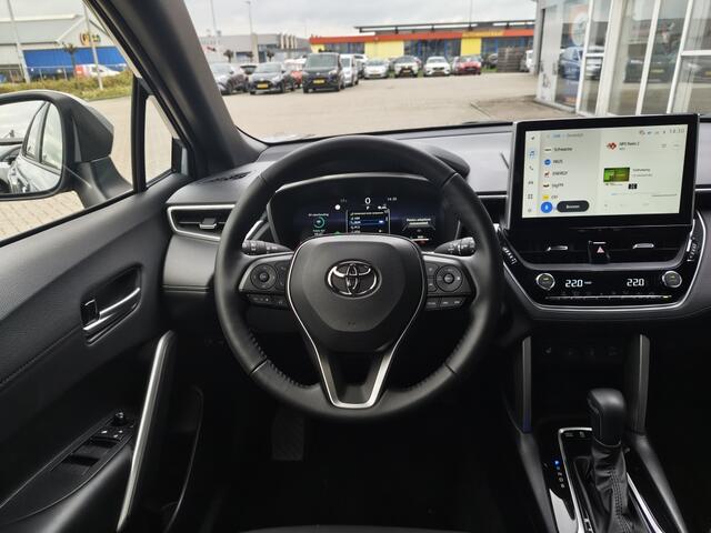 Toyota COROLLA Cross Hybrid 200 Dynamic Plus | Keyless Entry | Stoelverwarming