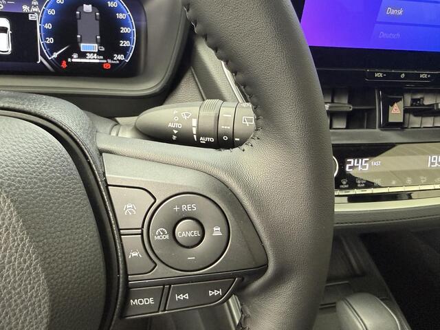 Toyota COROLLA Cross Hybrid 140 Active + Safety pack, Parkeersensoren, dodehoekdetectie, Afneembare trekhaak, 1e eigenaar NL auto!