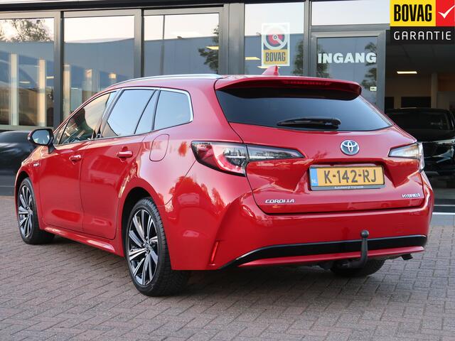 Toyota COROLLA Touring Sports 1.8 Hybrid Dynamic | trekhaak | stoelverwarm. | camera |