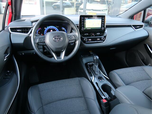 Toyota COROLLA Touring Sports 1.8 Hybrid Dynamic | trekhaak | stoelverwarm. | camera |