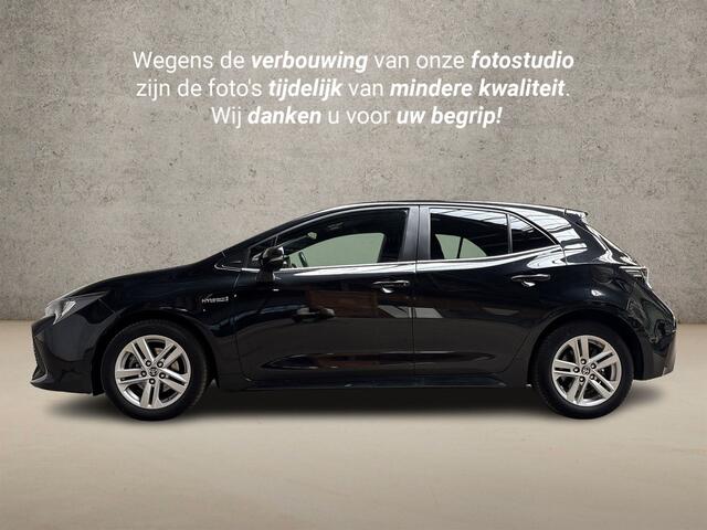 Toyota COROLLA 1.8 Hybrid Sport Automaat (VIRTUAL COCKPIT, APPLE CARPLAY, CAMERA, STOELVERWARMING, SPORTSTOELEN, ADAPTIVE CRUISE, ZWART HEMEL, NIEUWE APK, NIEUWSTAAT)