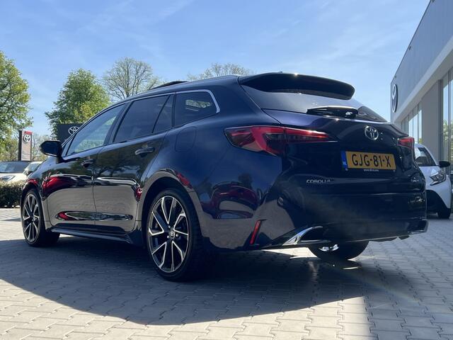 Toyota COROLLA Touring Sports Hybrid 140 Executive | Panoramadak | JBL