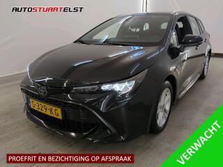 toyota-corolla-touring-sports-1.8-h