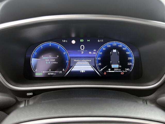 Toyota COROLLA Cross Hybrid 200 Dynamic Limited + | Stuur en stoelverwarming | Electrische achterklep bediening | Onderweg-naar-dealer