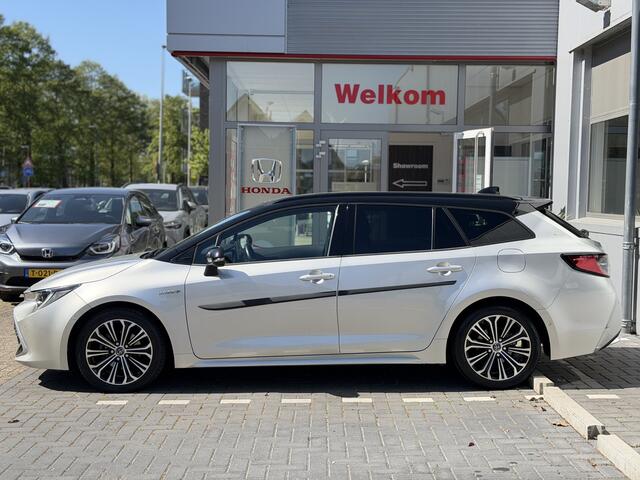 Toyota COROLLA Touring Sports 1.8 Hybrid Executive | GEEN AFLEVERKOSTEN | Trekhaak, Parkeersensoren voor en achter, Navigatie