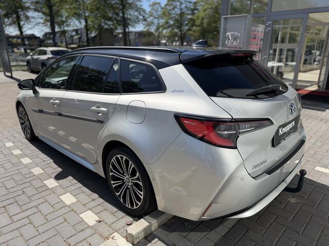 Toyota COROLLA Touring Sports 1.8 Hybrid Executive | GEEN AFLEVERKOSTEN | Trekhaak, Parkeersensoren voor en achter, Navigatie