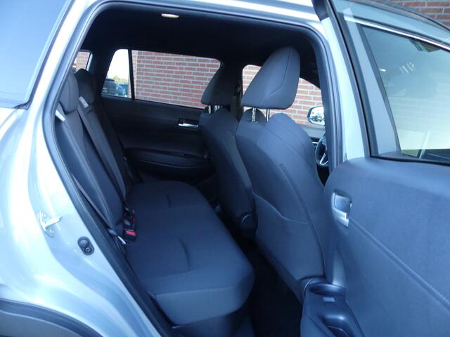 Toyota COROLLA Cross Hybrid 140 Style