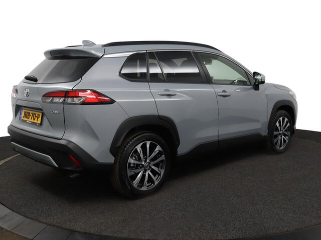 Toyota COROLLA Cross Hybrid 200 Style | Adaptive Cruise Control | Achteruitrijcamera | Apple Carplay | Android Auto | Trekhaak | Stoelverwarming | All season banden |