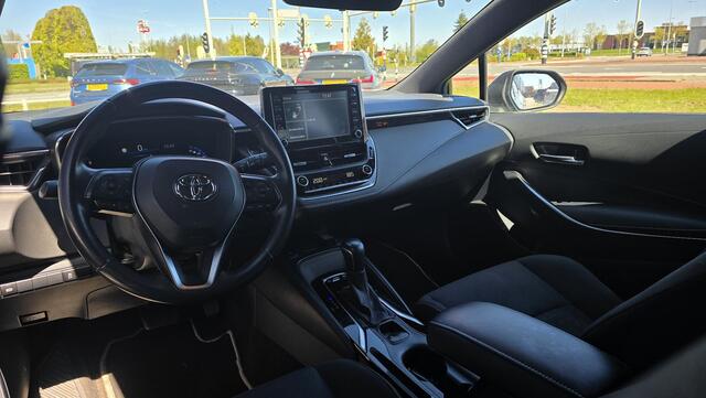 Toyota COROLLA 2.0 Hybrid Dynamic |Bi-Tone |Stoelverwarming