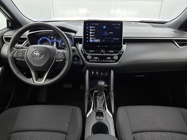 Toyota COROLLA Cross Hybrid 140 Style + Premium Pack I | Stuur en stoelverwarming | BEARLOCK | TREKHAAK | El achterklep | BSM | PDC |