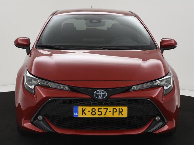 Toyota COROLLA 1.8 Hybrid Dynamic TREKH|CARPLAY|CAMERA|LED|STOELVERW|17INCH|1/2LEER