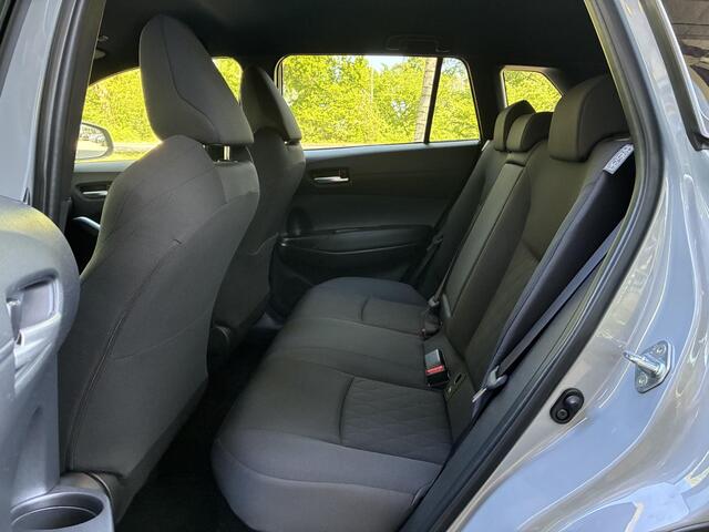 Toyota COROLLA Cross Hybrid 140 Style Automaat 140PK | Navigatie | Adaptieve Cruise Control | Dodehoekdetectie | Elek. achterklep | Afneembare trekhaak