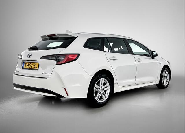 Toyota COROLLA Touring Sports 1.8 Hybrid Business ACC | Clima | 16"LMV | All season | Parkeer camera |