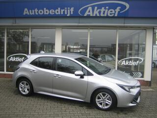 toyota-corolla-1.8-hybrid-dynamic-n