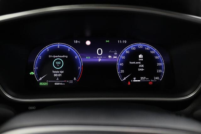 Toyota COROLLA Cross Hybrid 200 Dynamic | Navigatie | Keyless | Parkeercamera | all Season banden |