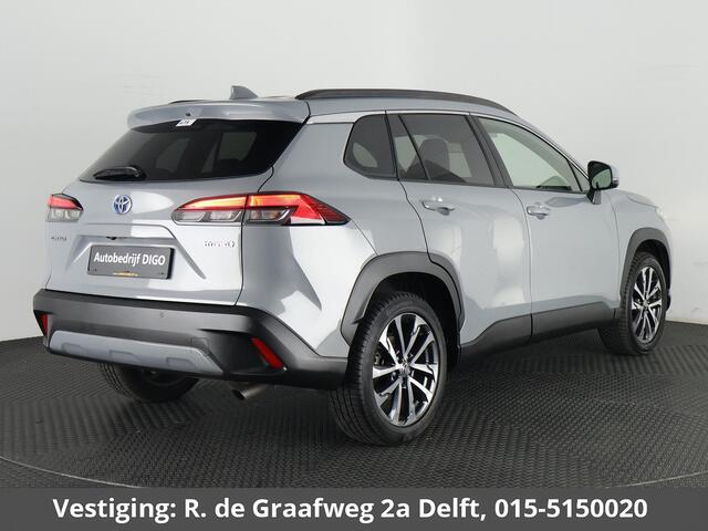Toyota COROLLA Cross 2.0 High Power Hybrid First Edition | Apple Carplay & AndroidAUTO | Stoelverwarming | BSM | Elektrische kofferbak |