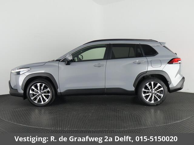 Toyota COROLLA Cross 2.0 High Power Hybrid First Edition | Apple Carplay & AndroidAUTO | Stoelverwarming | BSM | Elektrische kofferbak |