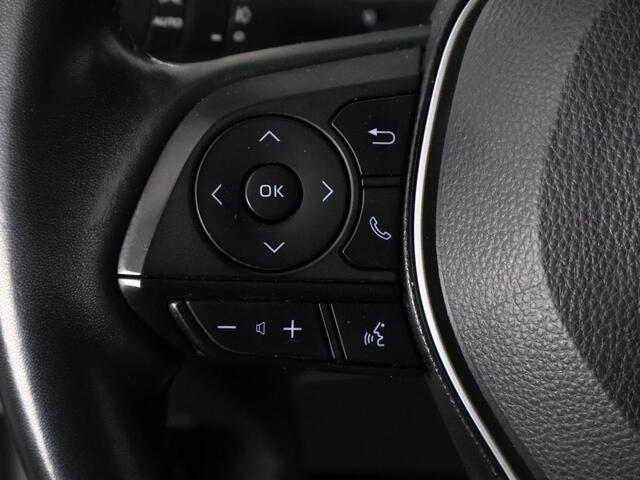 Toyota COROLLA Cross 2.0 High Power Hybrid First Edition | Apple Carplay & AndroidAUTO | Stoelverwarming | BSM | Elektrische kofferbak |