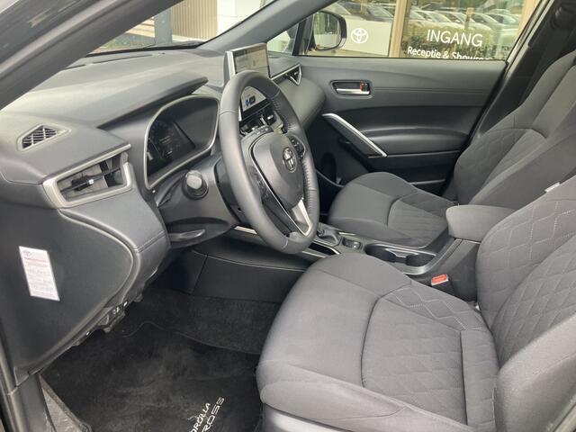 Toyota COROLLA Cross Hybrid 140 Style | Stoel/Stuur verw | Elek achterklep | Blindspo