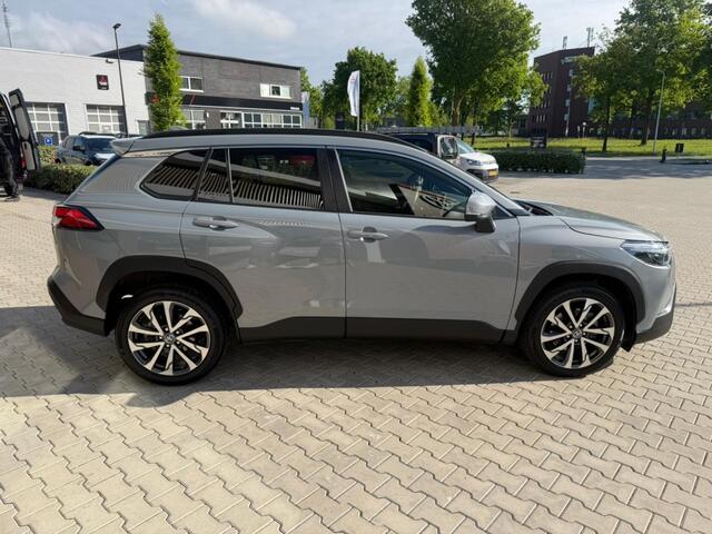 Toyota COROLLA Cross Hybrid 140 Dynamic | Parkeersensoren V+A | All Seasons