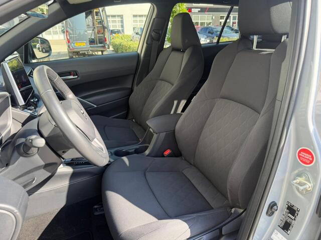 Toyota COROLLA Cross Hybrid 140 Dynamic | Parkeersensoren V+A | All Seasons