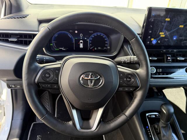 Toyota COROLLA Touring Sports 1.8 Hybrid First Edition | Trekhaak afneembaar | Navigatie | Climate Control | Cruise Control | Achteruitrijcamera | Apple Carplay/Android Auto