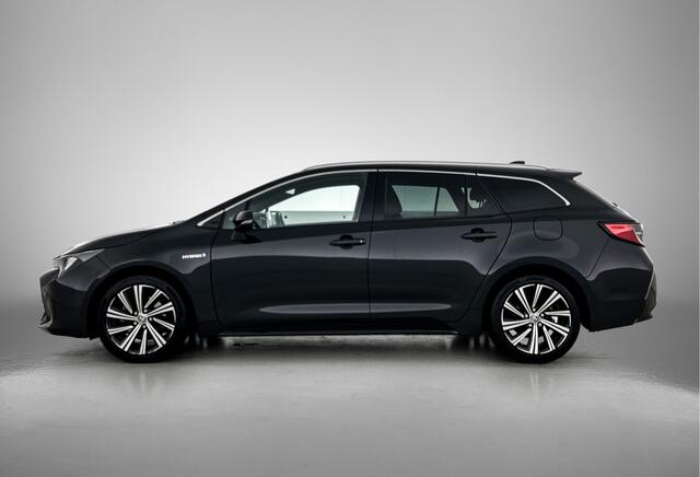 Toyota COROLLA Touring Sports 2.0 Hybrid Dynamic | 184 PK | 1e Eigenaar | Dealer Onderhouden | Stoelverwarming | Half Leder | Onderweg-naar-dealer