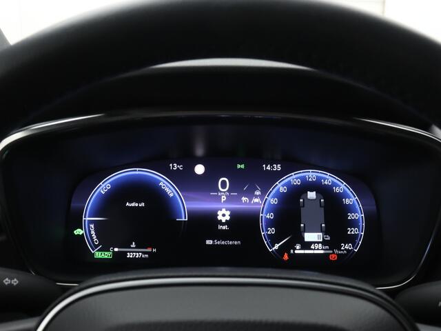Toyota COROLLA Touring Sports 1.8 Hybrid 140 First Edition | Parkeersensoren | LM velgen | Camera | Climate Control | Stoelverwarming | Elektrische Achterklep |