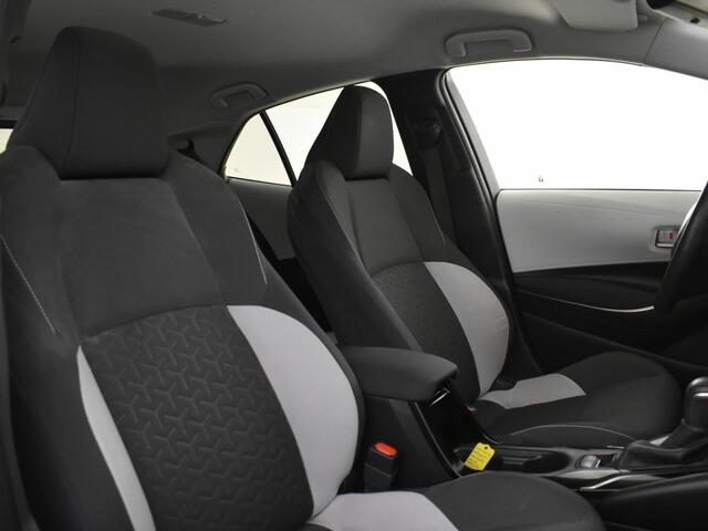 Toyota COROLLA 1.8 Hybrid Dynamic | Navigatie | Stoelverwarming | Blindspot BSM
