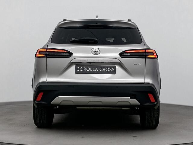 Toyota COROLLA Cross Hybrid 180 Dynamic | Apple Carplay & Android Auto | Parkeercamera | * | Direct leveren |