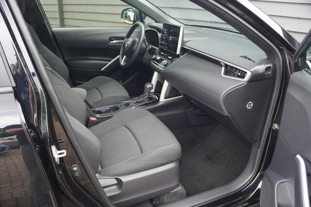 Toyota COROLLA Cross Hybrid 140 Style - STOEL/STUURVERWARMING - CAMERA - CARPLAY -