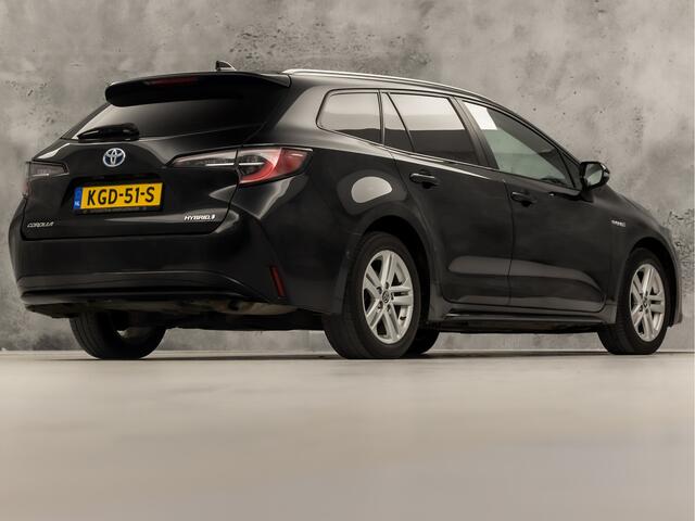 Toyota COROLLA 1.8 Hybrid Sport Automaat (NAVIGATIE, LEDER, VIRTUAL COCKPIT, CAMERA, SPORTSTOELEN, GETINT GLAS, ADAPTIVE CRUISE, NIEUWE APK, NIEUWSTAAT)