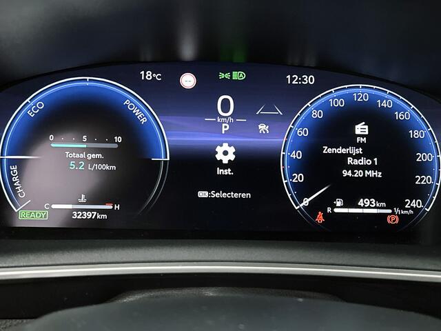 Toyota COROLLA Touring Sports Hybrid 140 Dynamic | Stoelverwarming | Parkeersensoren V+A | Navigatie |