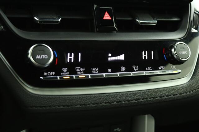 Toyota COROLLA Cross Hybrid 140 Dynamic | Adaptive Cruise Control | Achteruitrijcamera | Climate Control |