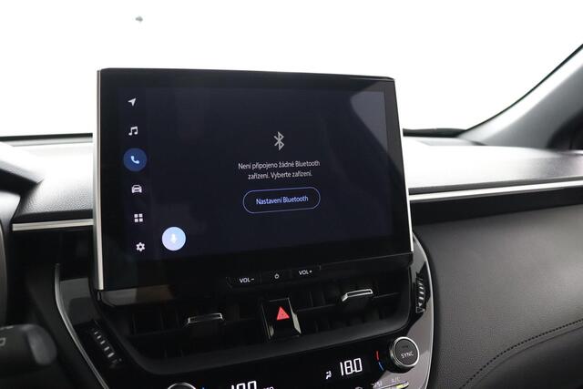 Toyota COROLLA Cross Hybrid 140 Style | Apple Carplay/Android Auto | Parkeersensoren | Stoelverwarming | Elektrische Achterklep |
