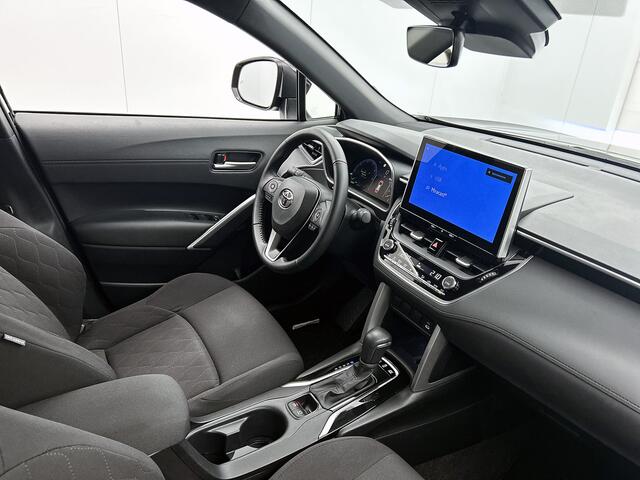 Toyota COROLLA Cross Hybrid 140 Style | BTW voertuig | Dodehoek detectie | Elektrische achterklep | Parkeersensoren voor+achter | Apple CarPlay/Android Auto | Climate Control | Cruise Control Adaptive |