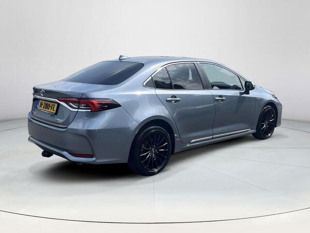 Toyota COROLLA 1.8 Hybrid First Edition | Trekhaak | Navigatie | Apple CarPlay/Android auto | Achteruitrijcamera