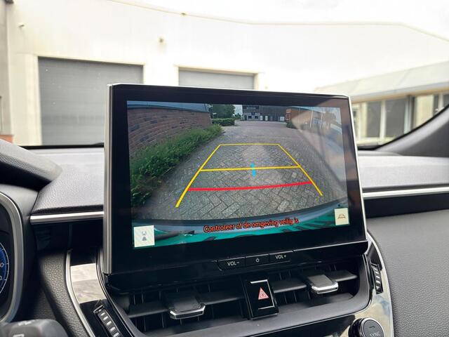 Toyota COROLLA Cross 2.0 HP Hybrid First Edition ? NL Auto ? ACC ? Camera
