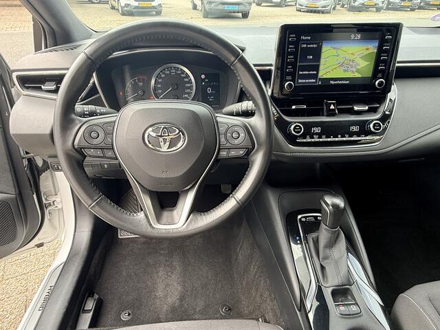 Toyota COROLLA Touring Sports 1.8 Hybrid Business | Trekhaak | LED | Adapt. Cruise | Camera | Apple/Android | Navi