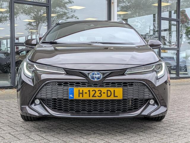 Toyota COROLLA Touring Sports 2.0 Hybrid Style | Trekhaak | Stoelverw. | Keyless | ACC | PDC V+A | Camera | Navi | Carplay