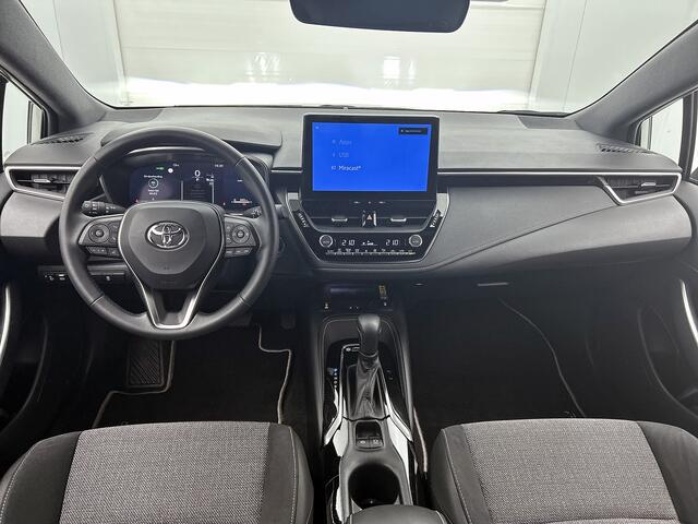 Toyota COROLLA Touring Sports Hybrid 140 Dynamic | Stoelverwarming | Parkeersensoren | 17'' Lichtmetalen Velgen | Apple Carplay/Android Auto |