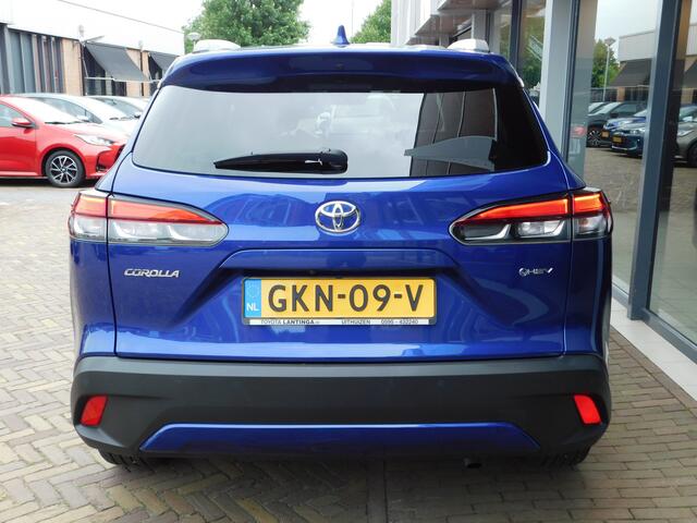 Toyota COROLLA Cross Hybrid 140 Style | Trekhaak