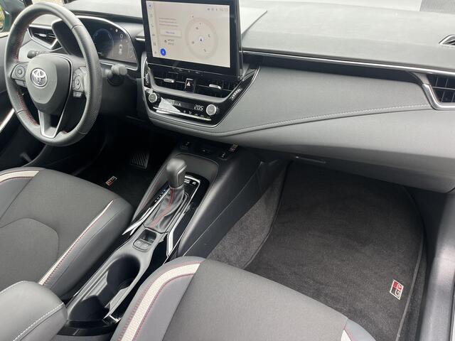 Toyota COROLLA Hybrid 140 GR Sport | Super green met zwart dak | Carplay | Parkeersensoren | 18 inch LM-velgen |